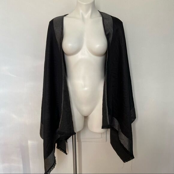 CK Metallic Knit Poncho Scarf Wrap - Picture 4 of 14